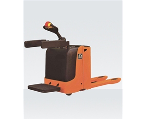 1激光導(dǎo)航AGV